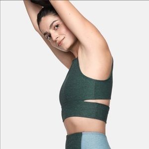 Outdoor Voices Slashback Crop XS